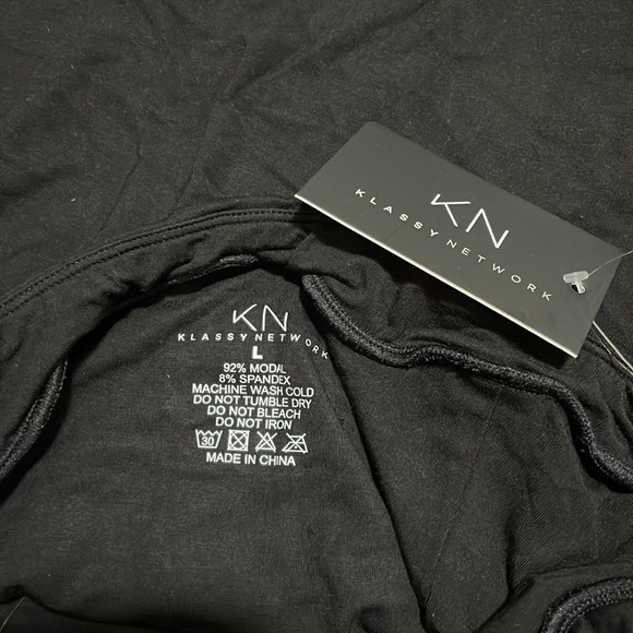 Klassy Network V Cut Maxi Skirt – Large - Picture 3 of 3